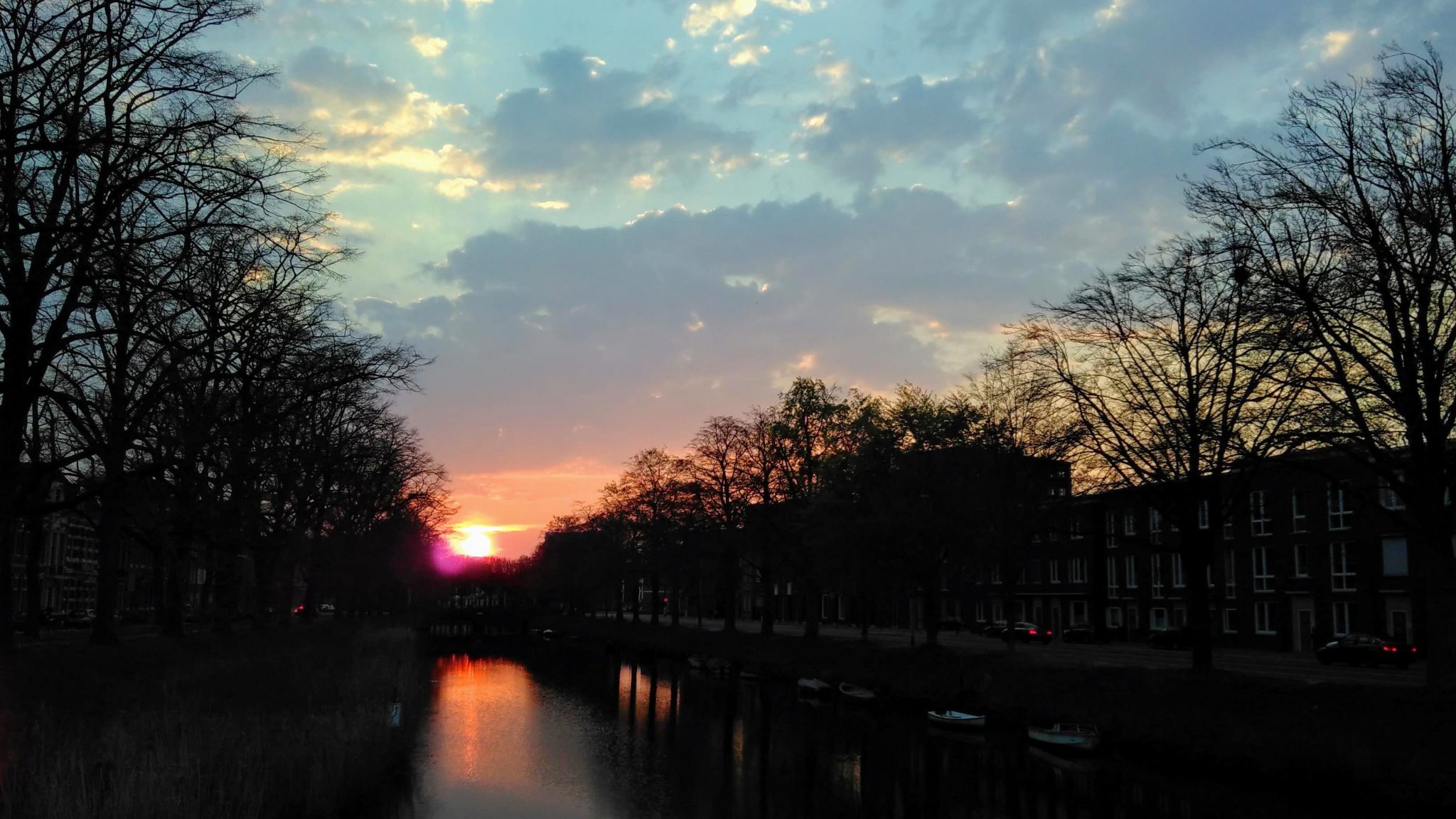 een mooie zonsondergang in Breda
