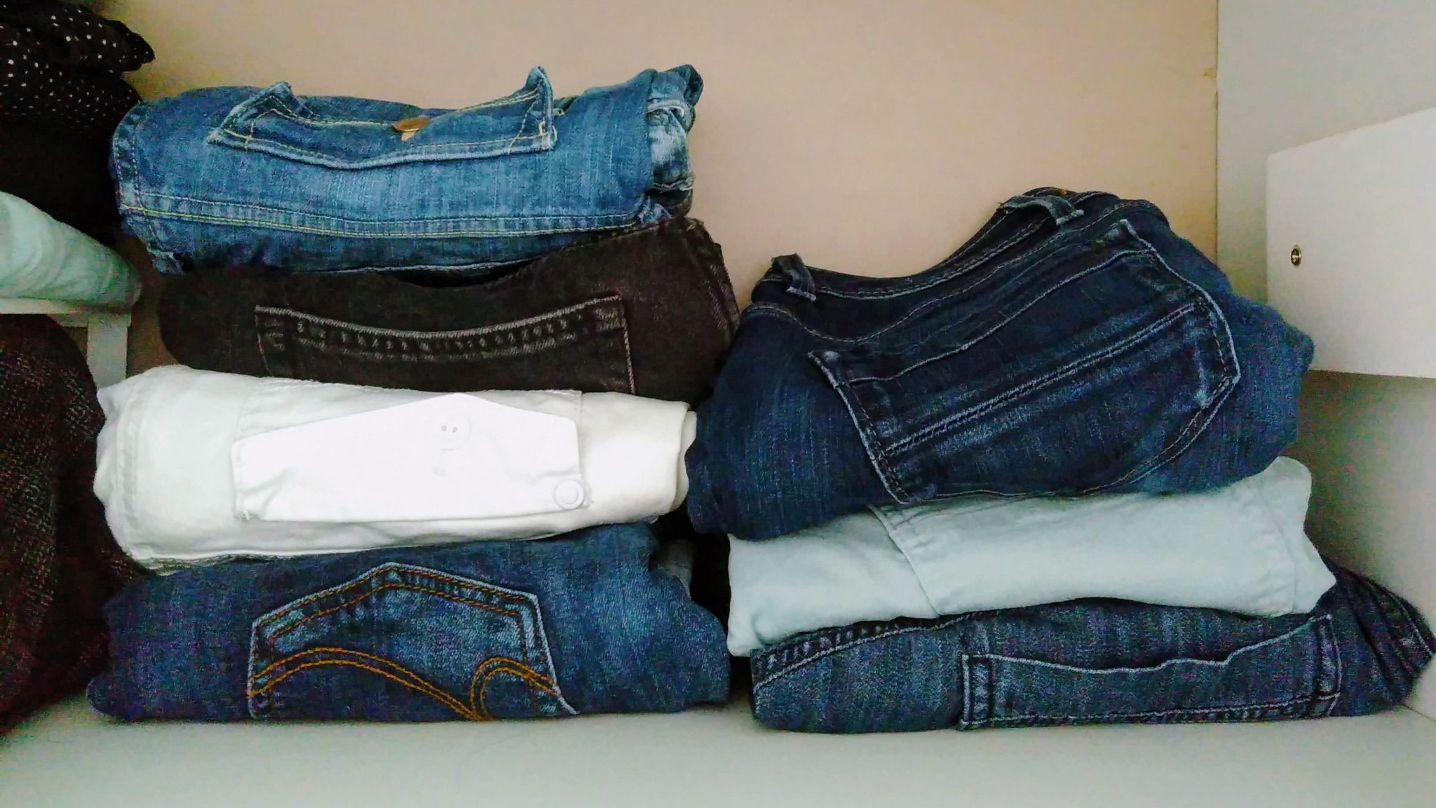 de (jeans)broeken in mijn kledingkast